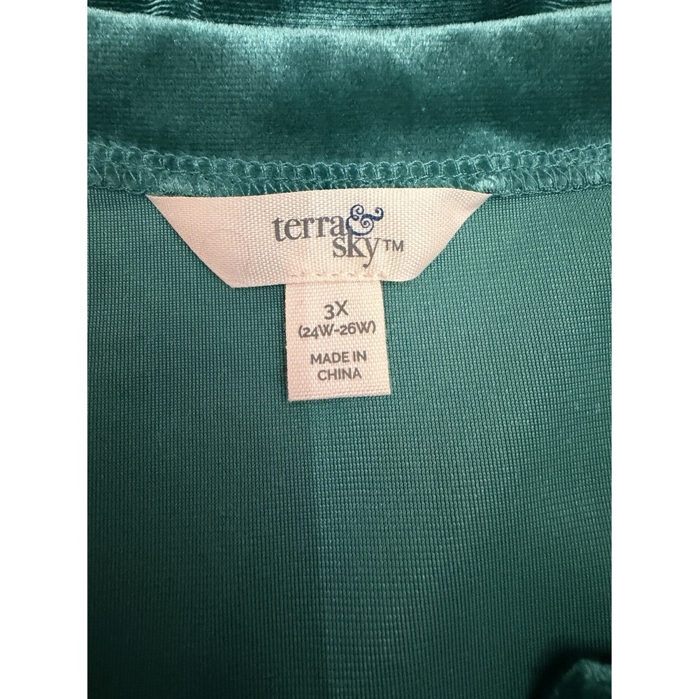 Terra & Sky Midi Dress Size 3X Pockets Tiered Flutter Sleeve Emerald Velvet NWT - Picture 5 of 9